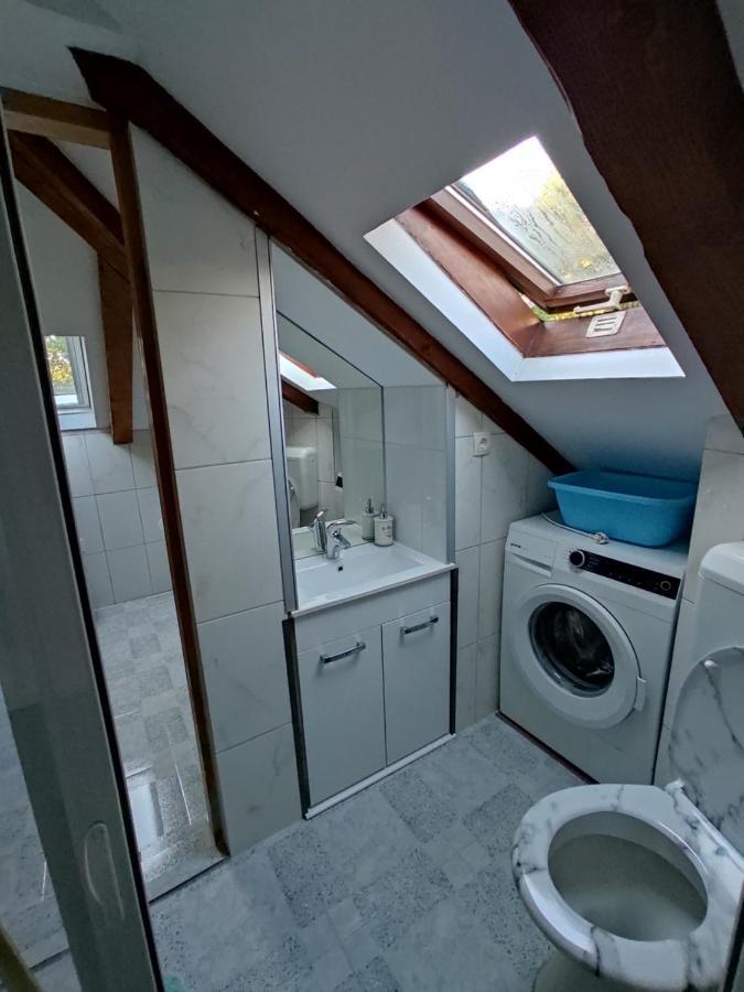Arbanas Apartment *